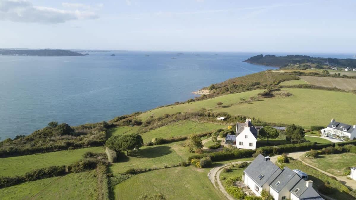 Kermartin - Maison De Famille Avec Vue Sur La Baie De Morlaix Plouezoc'h Экстерьер фото